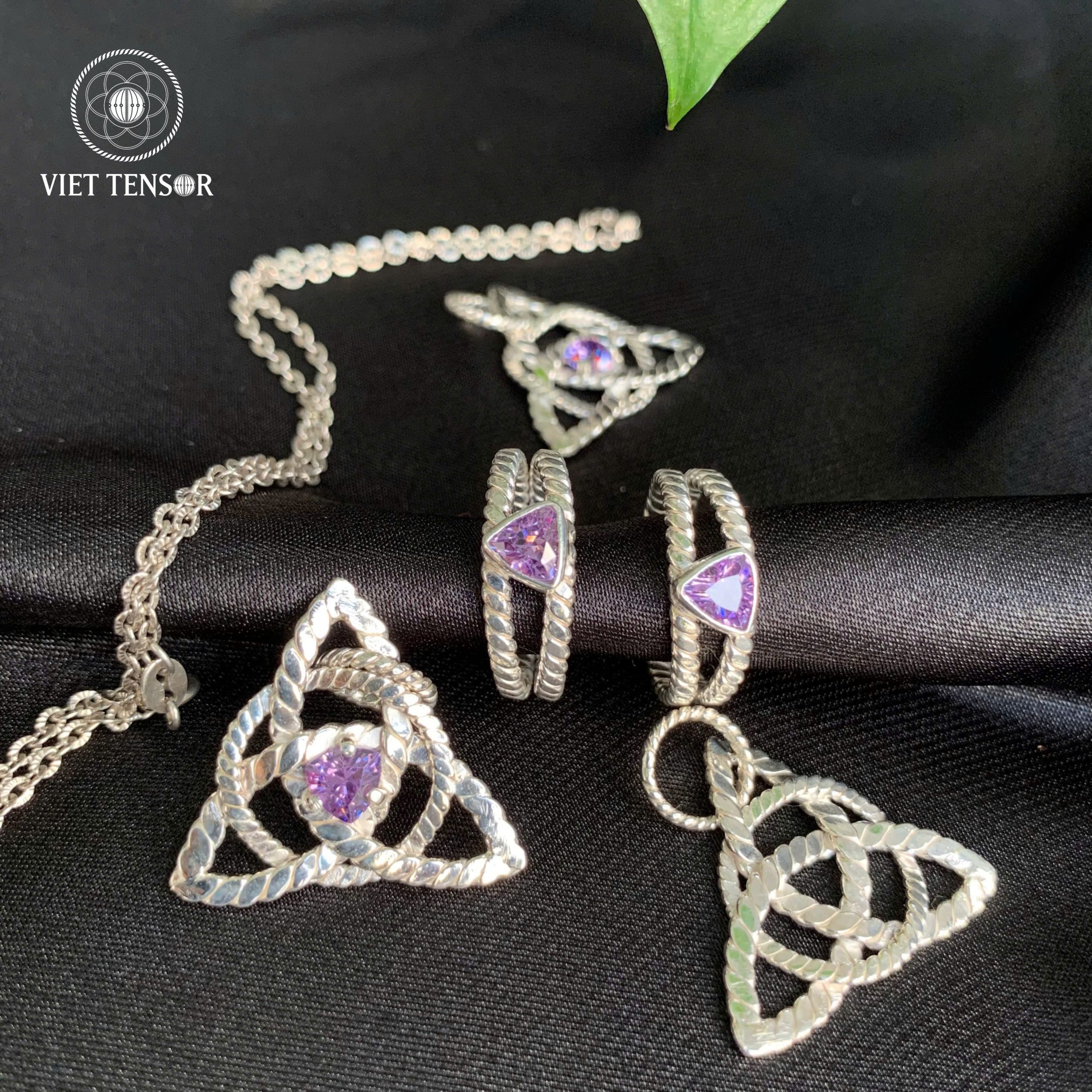 Celtic Tensor Pendant