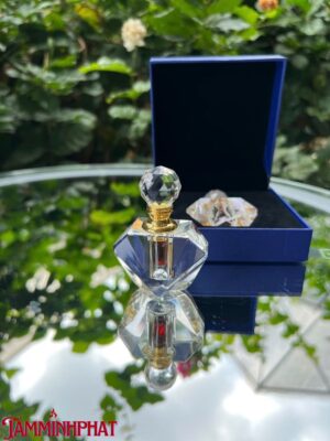 Lọ tinh dầu Trầm chưng CO2  lọ Pha lê